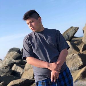 Meet your Posher, Raymond